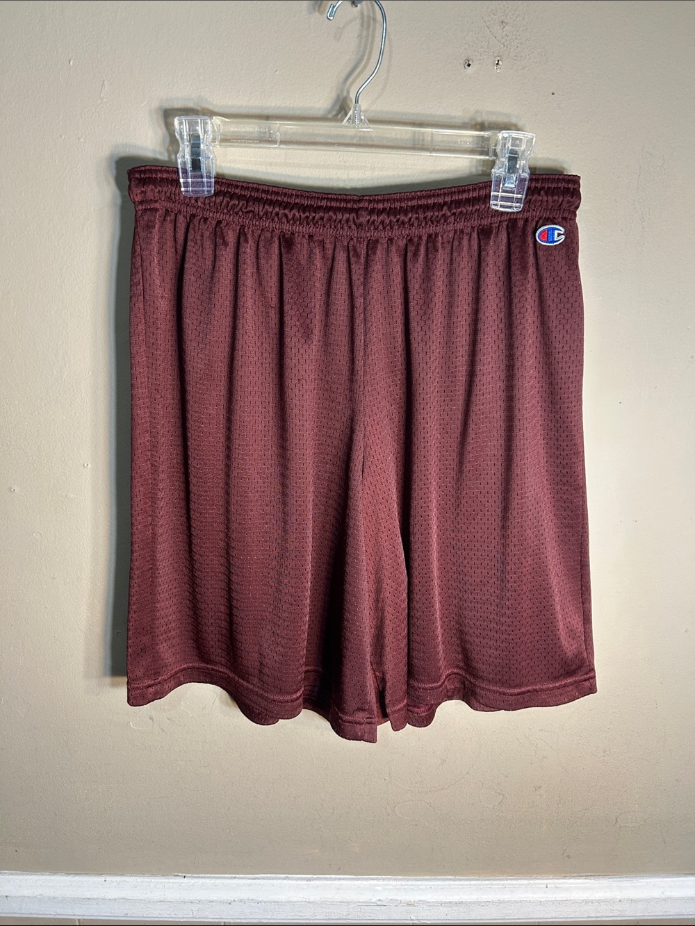 Men’s Champion Maroon Mesh Athletic Shorts Size XL